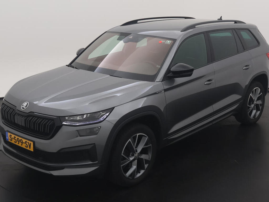 Skoda Kodiaq 1.5 TSI 150PK SPORTLINE BUSINESS FUNCTIE, 2023