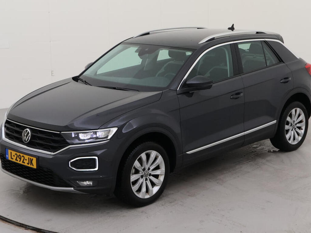 Volkswagen T-roc 1.5 TSI 150PK SPORT EXECUTIVE TREKHAAK, 2021