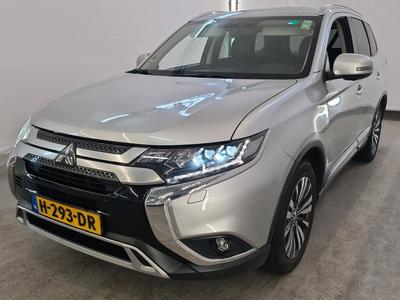 Mitsubishi Outlander 2.0 2WD LIMITED, 2020