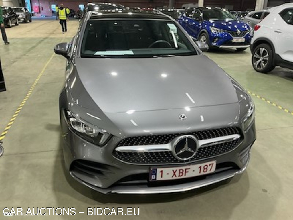 Mercedes-Benz Classe A sedan diesel v177 A 180 d Launch Edition (EU6d-TEMP) STOCK