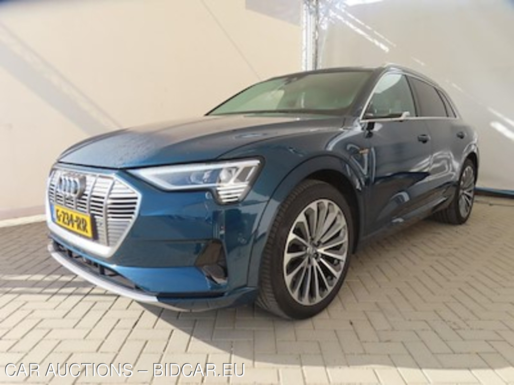 Audi E-tron 55 quattro advanced 5d