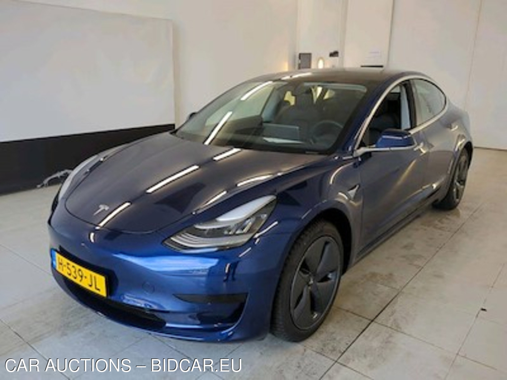 Tesla Model 3 Standard Range Plus RWD