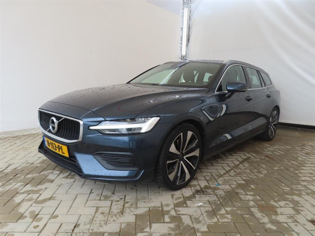 Volvo V60 2.0 T4 MOMENT.PRO, 2020