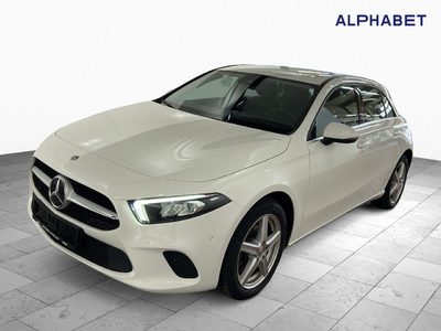 Mercedes-Benz A 250 e 8G-DCT Style -, 2022