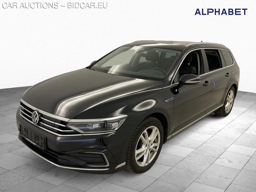 Volkswagen Passat Variant 1.4 TSI Plug-In-Hybrid DSG GTE, 2021