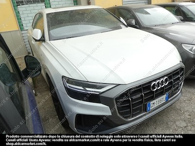 Audi Q8 50 tdi 210kw quattro -