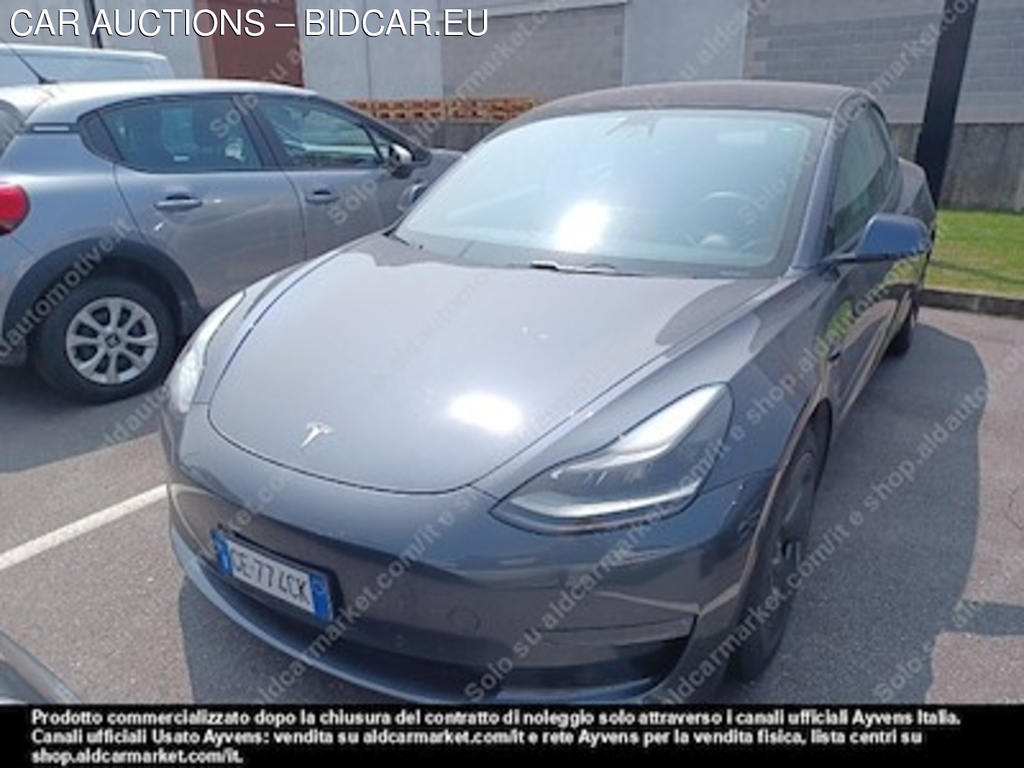 Tesla model 3 75 kwh long -