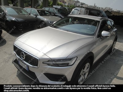 Volvo v60 cross count D4 awd -