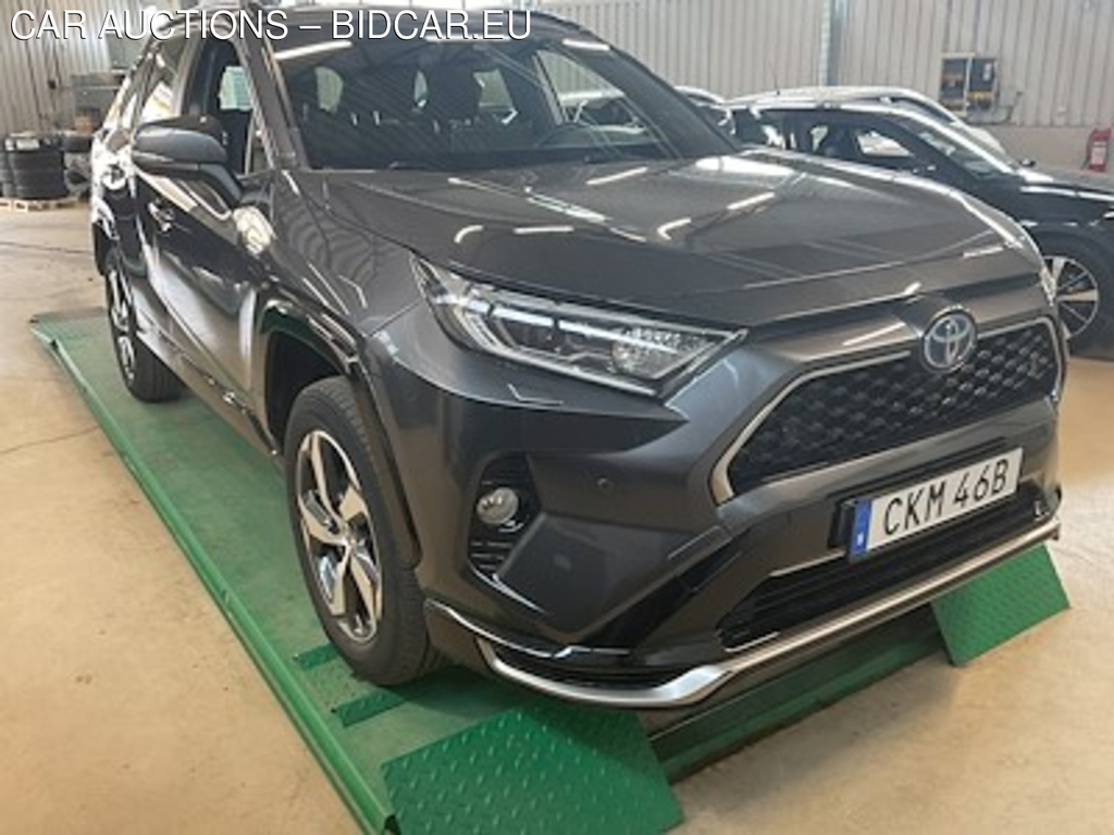 Toyota RAV4 2.5 Plug-In AWD-i Active Kamera Drag Navi