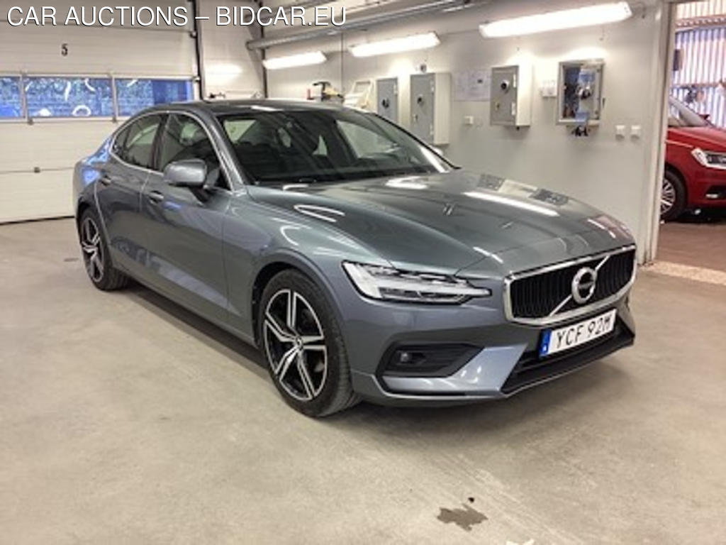 Volvo S60 B4 Momentum Advanced SE VOC Drag