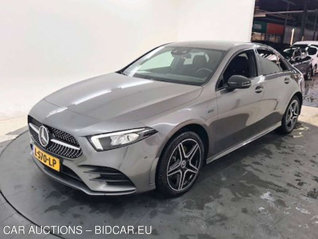 Mercedes-Benz A-klasse limousine A 250 e 8G-DCT Business Sol AMG Limited