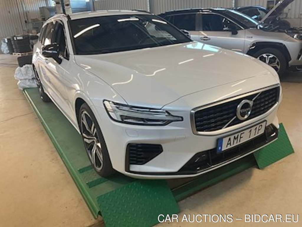 Volvo V60 T8 AWD R-Design VOC Teknikpkt PRO Drag
