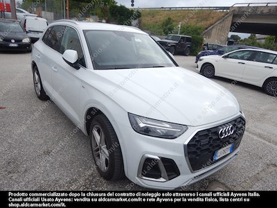 Audi Q5 40 tdi S line -