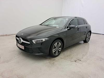 Mercedes A-Klasse A250e 1.3i 218pk/cv 5p 8G-DCT, 2021