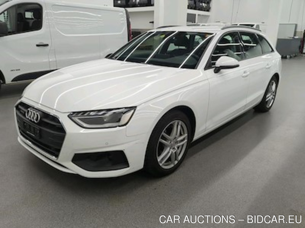 Audi A4 40 Tdi Attraction STronic Quattro