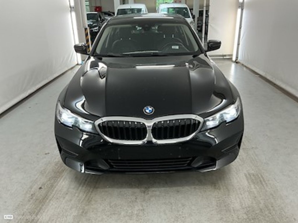BMW 3 series berline 2.0 318DA (100KW) BERLINE Model Advantage Busines Parking Assistant