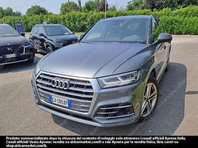 Audi Q5 40 tdi S line -