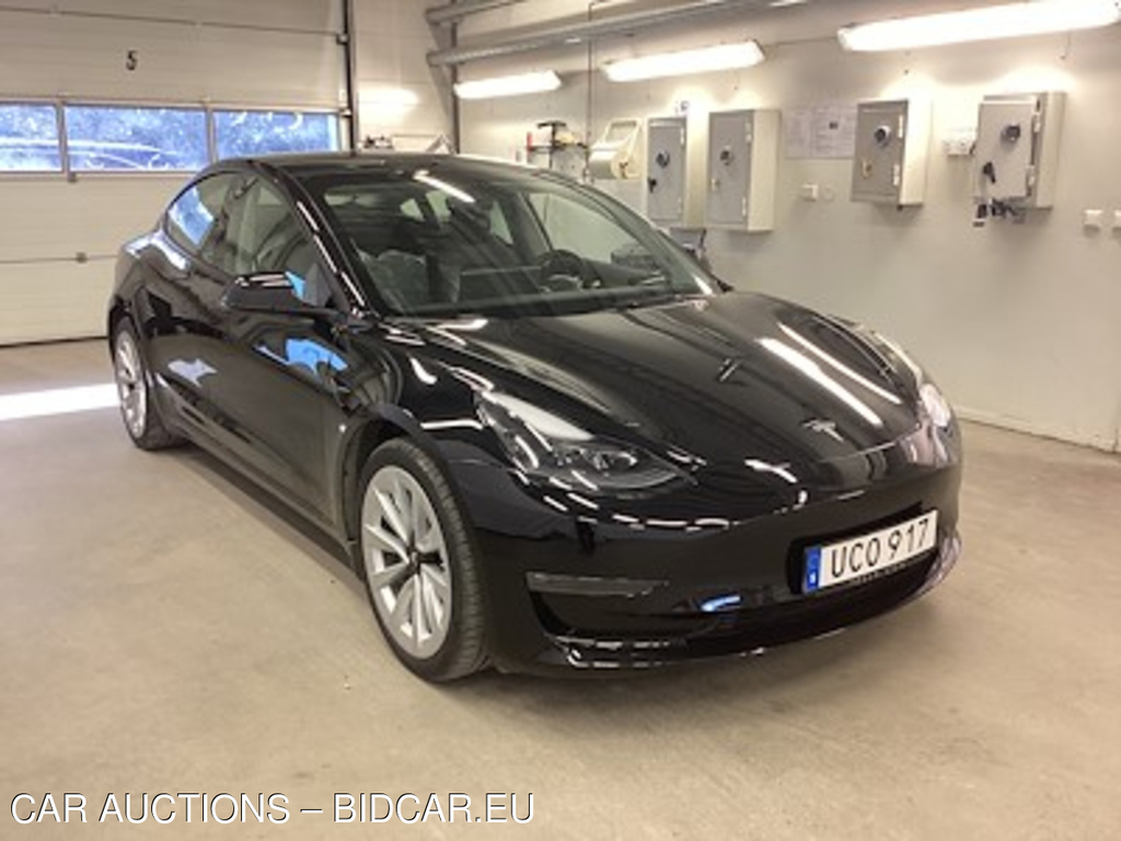 Tesla Model 3 Long Range AWD