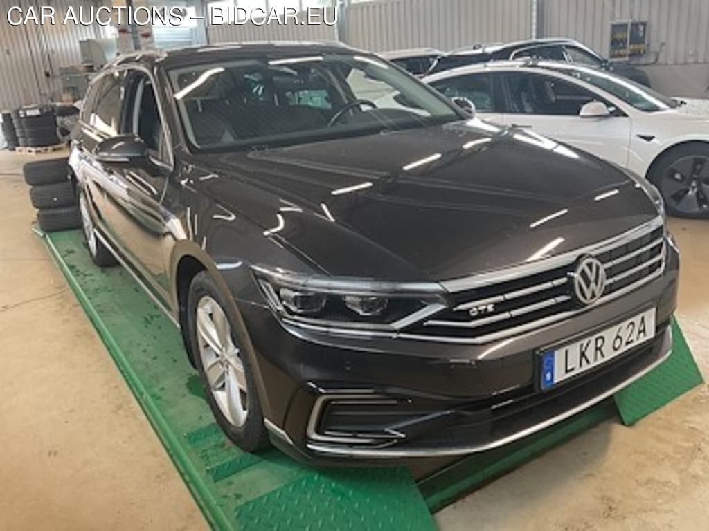 Volkswagen Passat GTE SC Executive Safe Tech Drag Varmare ergoComfort
