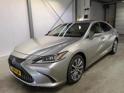 Lexus ES 2.5 300h Hybrid 160kW Luxury Line CVT (NEDC), 2020