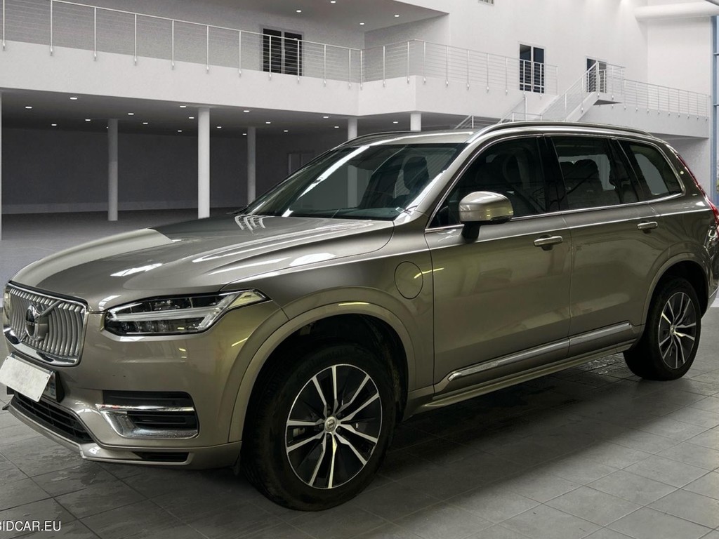 Volvo XC90 RECHARGE T8 AWD 303+87 CH GEARTRONIC 8 7PL MOMENTUM, 2021