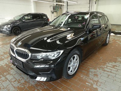 BMW Series 3 2.0 318D A TOURING