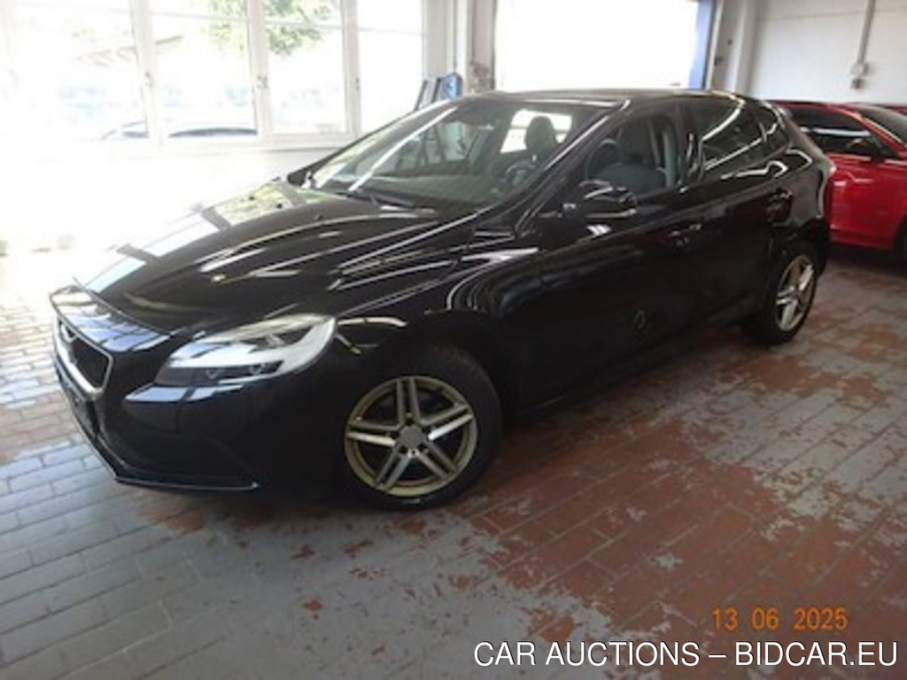 Volvo V40 2.0 D2 EDITION