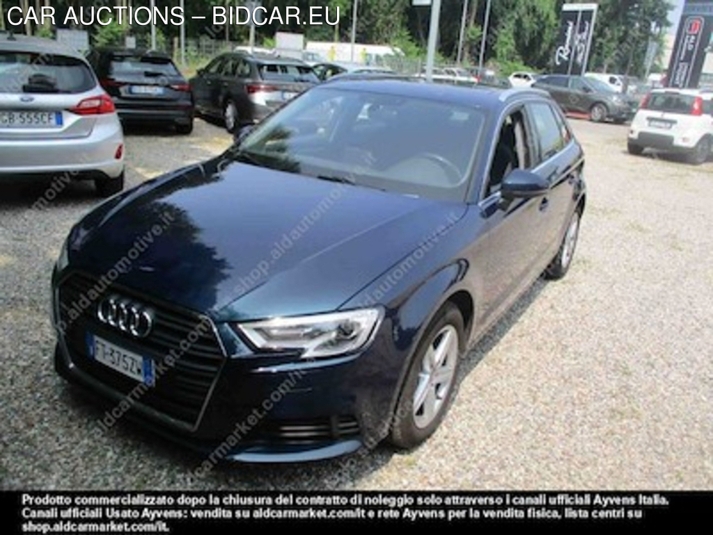 Audi A3 40 tdi quattro S -
