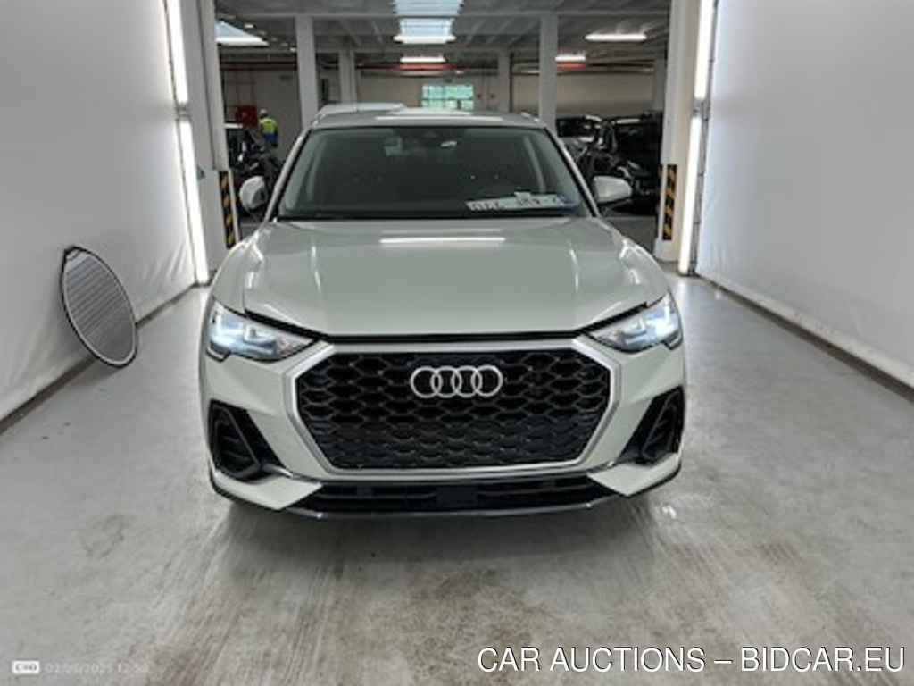 Audi Q3 sportback 1.4 45 TFSI E S TRONIC Business Plus