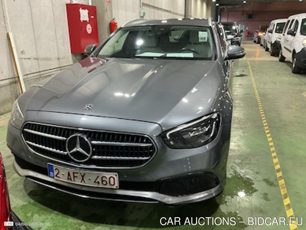 Mercedes-Benz E-Klasse 1.6 E 200 D BUSINESS SOLUTION AUTO