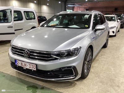 Volkswagen Passat 1.4 TSI MSQ VARIANT GTE BUSINESS
