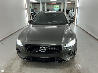 Volvo V60 2.0 T6 RECHARGE 4WD GEARTR R-DESIGN Park Assist