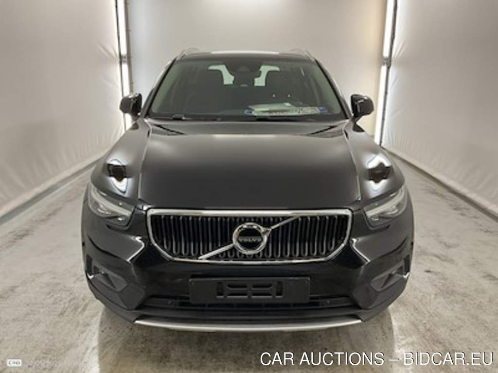 Volvo XC40 1.5 T2 Momentum Pro