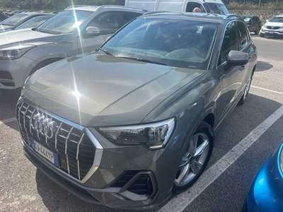 Audi Q3 35 TDI S tronic S Line Edition, 2022