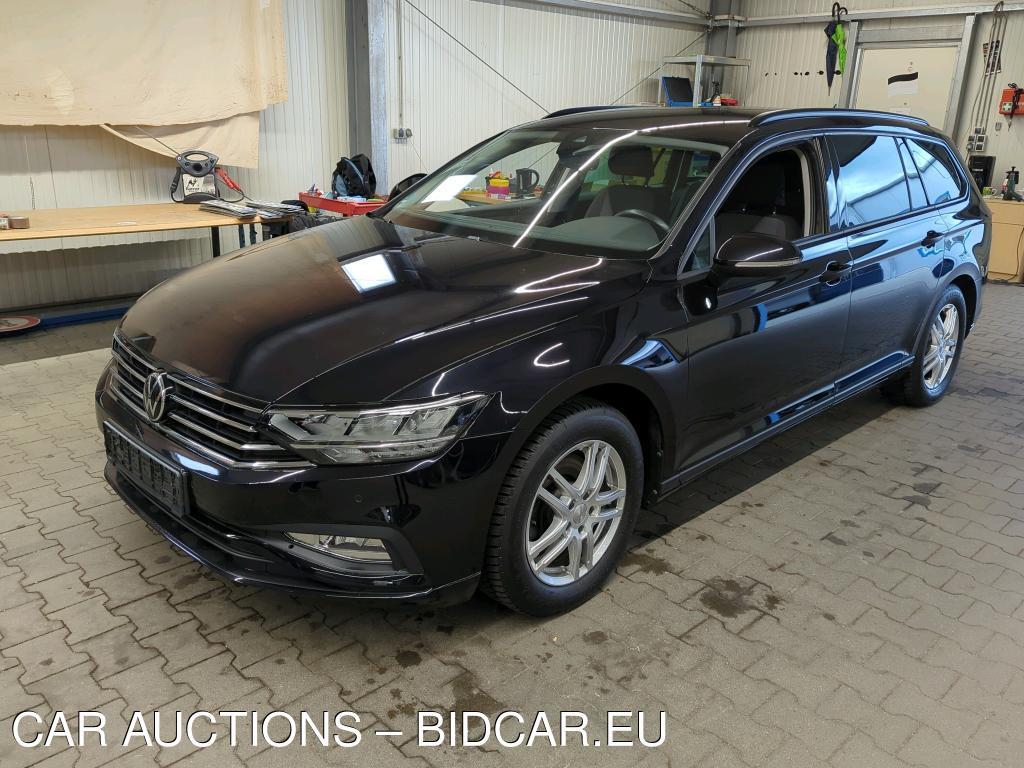 Volkswagen Passat VARIANT 2.0 TDI SCR DSG Conceptline, 2021