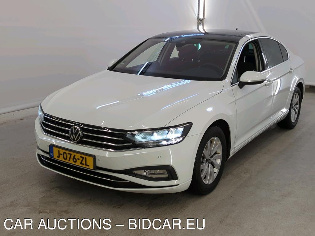 Volkswagen Passat 1.5 TSI BUSINESS, 2020