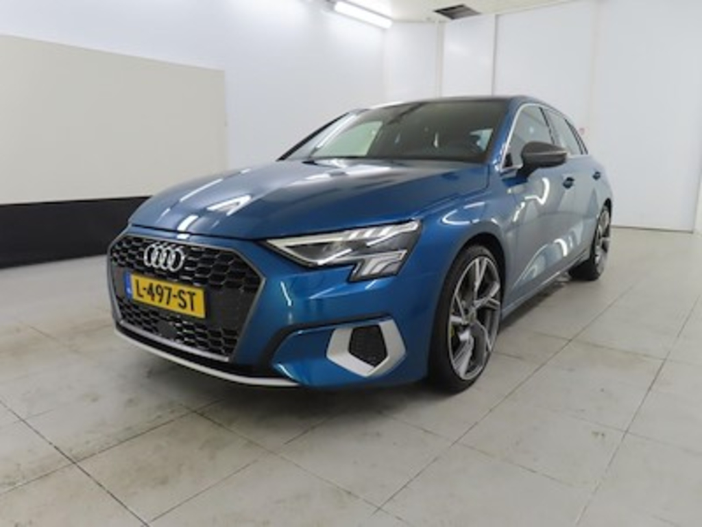 Audi A3 sportback 30 TFSI Business edition 5d