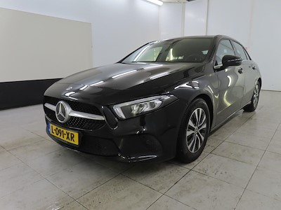Mercedes-Benz A-klasse A 180 7G-DCT Business Solution 5d