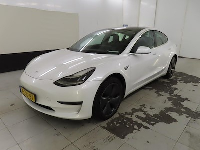 Tesla Model 3 Standard Range Plus RWD 4d
