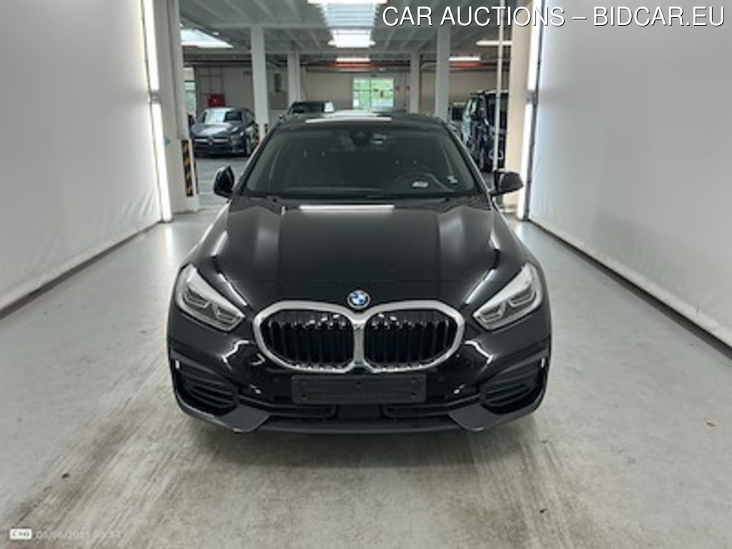 BMW 1 hatch - 2019 118i OPF Model Advantage Business Plus Travel Comfort Parking Assistant