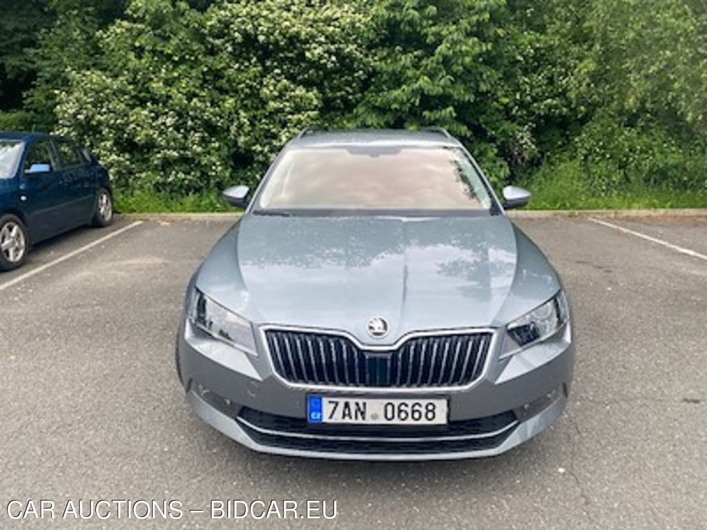 Skoda Superb 2.0 TDI 110kW Ambition Combi