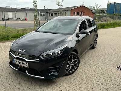 Kia Ceed 1.6 Gdi Phev 141 Upgrade Premium Dct MY22 UA!