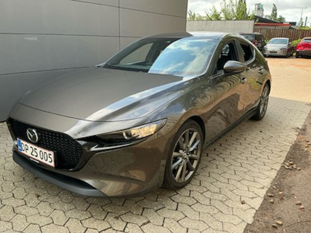Mazda 3 SKYACTIV-D 1.8 Sky UA!