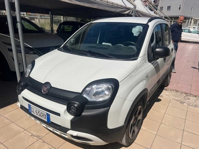 Fiat Panda 1.0 FireFly 70cv S&amp;S Hybrid City Cross, 2022