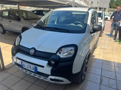 Fiat Panda 1.0 FireFly 70cv S&amp;S Hybrid City Cross, 2022