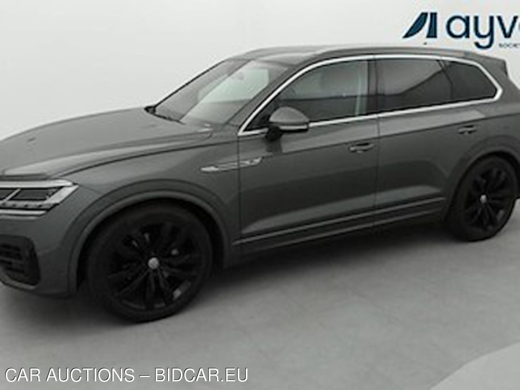 Volkswagen Touareg 3.0tdi V6 scr 4motion 231 CV Pack Business V6, Toit ouvrant, Chauffage AUX, Attelage, Innovision