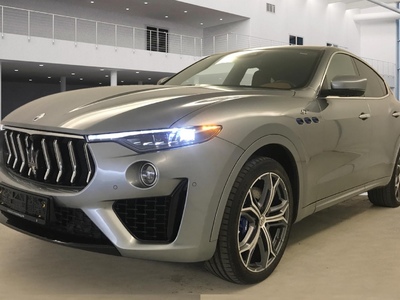 Maserati Levante -, 2021