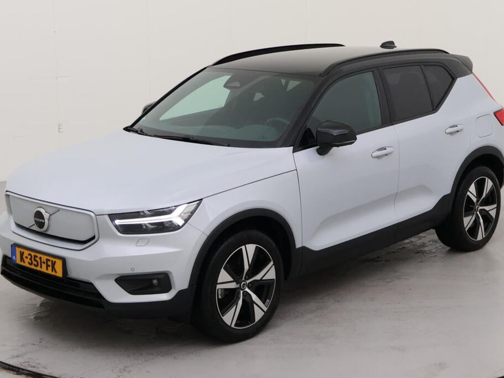 Volvo Xc40 RECHARGE P8 408PK AUT AWD R-DESIGN AUDIOPARK LIGHTING WARMTEPOMP, 2020