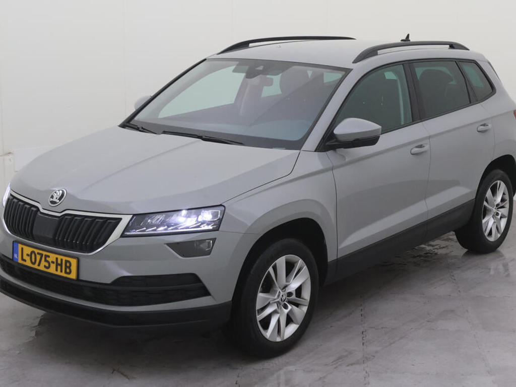 Skoda Karoq 1.5 TSI 150PK DSG BUSINESS EDITION COMFORT TREKHAAK, 2021
