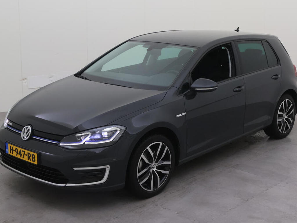 Volkswagen E-golf ELEKTROMOTOR 136PK WINTER WARMTEPOMP LEDER, 2020